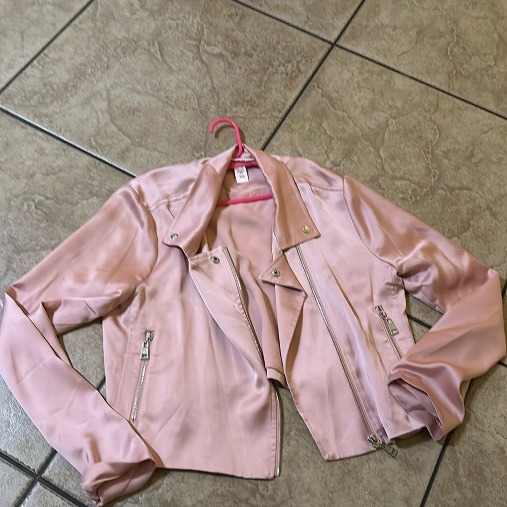 SILKY VICTORIA SECRET JACKET